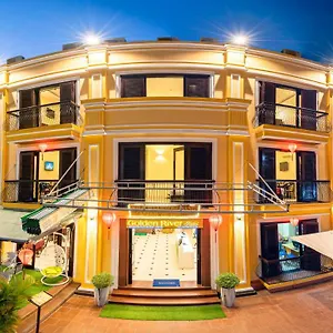 *** Hotell Golden River Vietnam